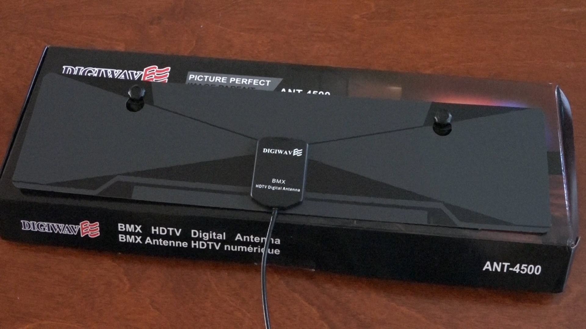 Digiwave ANT 4500 HDTV Antenna Review and Unboxing